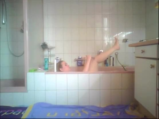 Hidden camera voyeur of busty horny whore chubby sis and bf 1